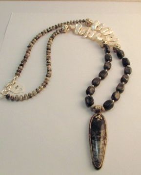 $140 Labradorite & Pearl w/pendantFossil